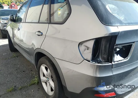 2007 BMW X5 3.0Si из США, поврежденный, VIN 5UXFE43587L017226